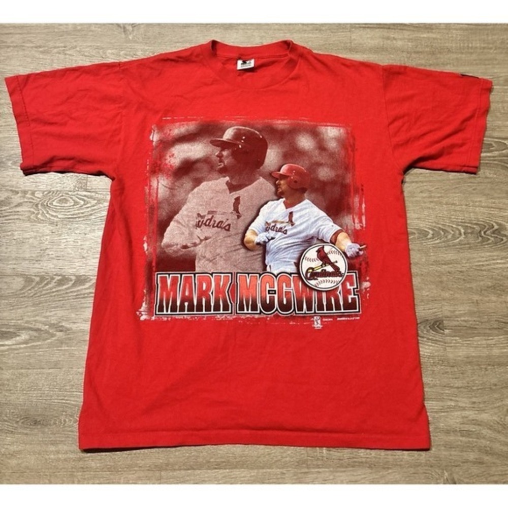 Starter T-Shirt Men's Size M Red St. Louis Cardinals Mark McGwire 1997 Vtg USA‎